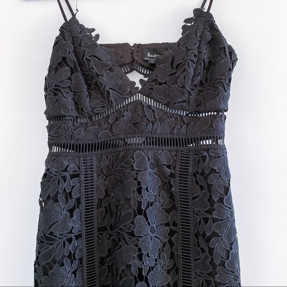 Bardot Botanica Lace Dress - Picture 5 of 9